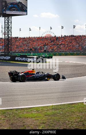 Zandvoort, Monte Carlo, Niederlande. August 2024. MAX VERSTAPPEN fährt Zandvoort beim Großen Preis der Niederlande 2024 (Kreditbild: © Alexis Kahn/ZUMA Press Wire) NUR REDAKTIONELLE VERWENDUNG! Nicht für kommerzielle ZWECKE! Quelle: ZUMA Press, Inc./Alamy Live News Stockfoto