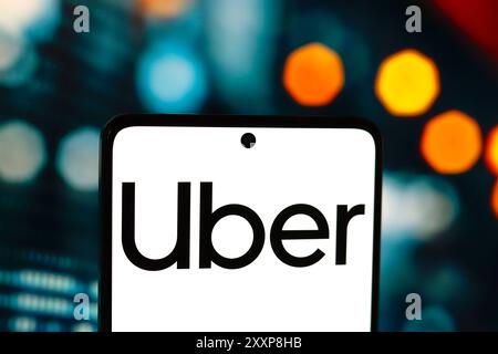 Paraguay. August 2024. In dieser Abbildung wird das Uber Technologies Inc.-Logo auf einem Smartphone-Bildschirm angezeigt. (Credit Image: © Jaque Silva/SOPA Images via ZUMA Press Wire) NUR REDAKTIONELLE VERWENDUNG! Nicht für kommerzielle ZWECKE! Stockfoto