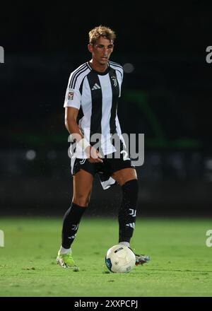 Biella, Italien. August 2024. Alessandro Citi von Juventus während des Spiels der Serie C im Stadio Vittorio Pozzo - Biella. Der Bildnachweis sollte lauten: Jonathan Moscrop/Sportimage Credit: Sportimage Ltd/Alamy Live News Stockfoto