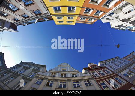 Hausgiebel in der Kroepeliner Straße in Rostock Stockfoto