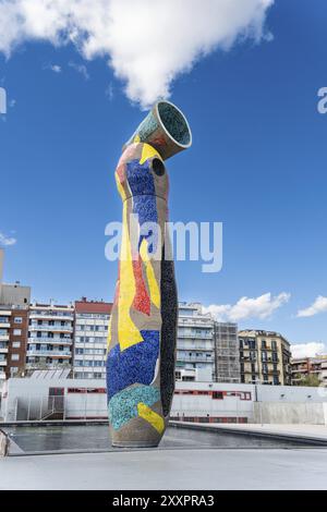 Frau und Vogel, Dona i Ocell, Skulptur von Joan Miro im Park Miro in Barcelona, Spanien, Europa Stockfoto