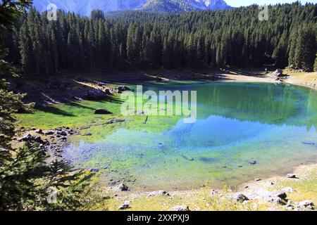 Der Karersee Stockfoto