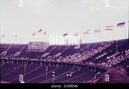 Olympiastadion GER, Berlin, Aufnahme ca. 1961, Olympiastadion, WM Qualfikation Europa, Gruppe 3, BRD und Nordirland, Fußball *** Olympiastadion GER, Berlin, Foto CA 1961,Olympiastadion, WM-Qualifikation Europa, Gruppe 3, BRD und Nordirland, Fußball Stockfoto