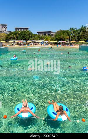 Darwin Wave Lagoon, Darwin Waterfront Precinct, City of Darwin, Northern Territory, Australien Stockfoto