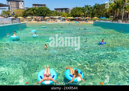 Darwin Wave Lagoon, Darwin Waterfront Precinct, City of Darwin, Northern Territory, Australien Stockfoto