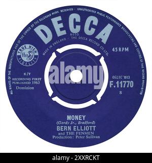 45 RPM 7' UK-Plattenlabel von Money (alias Money [That's What I Want]) von Bern Elliott und The Fenmen auf dem Decca-Label ab November 1963. Geschrieben von Berry Gordy Jr. und Janie Bradford. Produziert von Peter Sullivan. Stockfoto