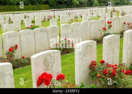 Der Connaught Cemetery ist ein Friedhof in der französischen Region Somme, der an britische Soldaten und Soldaten des Commonwealth erinnert, die in der Schlacht von Somme kämpften Stockfoto
