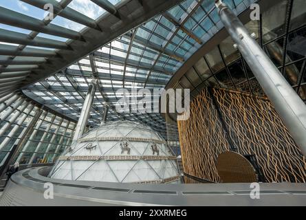 Astana, Kasachstan - 23. August 2024: Nur Alem, Zukunftsmuseum für Energie, erbaut für die Expo 2017 in Astana. Stockfoto