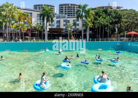 Darwin Wave Lagoon, Darwin Waterfront Precinct, City of Darwin, Northern Territory, Australien Stockfoto