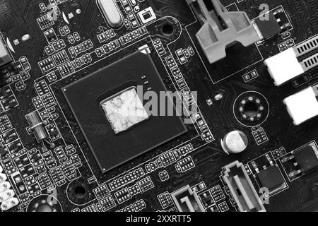 Leerer CPU-Sockel auf dem Hauptplatinenhintergrund für Design in Ihrem Arbeitscomputer-Konzept. Stockfoto