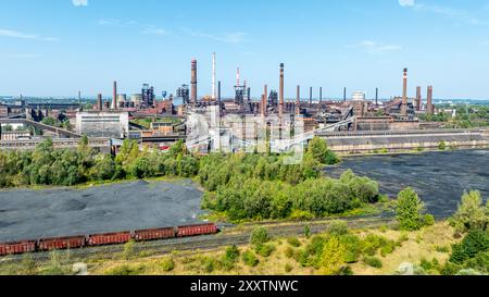 Luftaufnahme der Produktionsanlage Liberty Ostrava a.s. in Ostrava-Kuncice, 25. August 2024. (CTK Foto/Petr Sznapka) Stockfoto