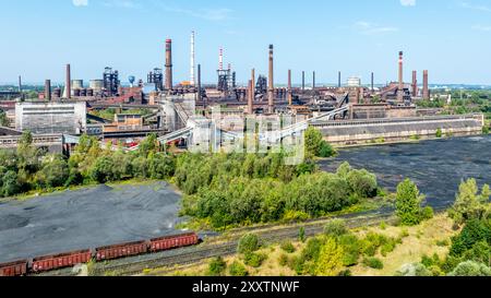 Luftaufnahme der Produktionsanlage Liberty Ostrava a.s. in Ostrava-Kuncice, 25. August 2024. (CTK Foto/Petr Sznapka) Stockfoto