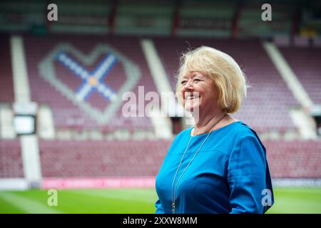 Porträts der schottischen Geschäftsfrau Ann Budge im Tynecastle Stadium, Edinburgh. Die Heimat des Heart of Midlothian Football Club, H Stockfoto