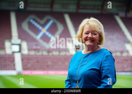 Porträts der schottischen Geschäftsfrau Ann Budge im Tynecastle Stadium, Edinburgh. Die Heimat des Heart of Midlothian Football Club, H Stockfoto