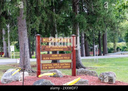 Mill Pond Park Schild in Union Mills, USA Stockfoto