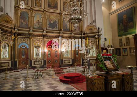 Inneres der St. Nikolaus Kirche auf dem St. Luke's Square, Altstadt von Kotor, Kotor Bay, Montenegro Stockfoto