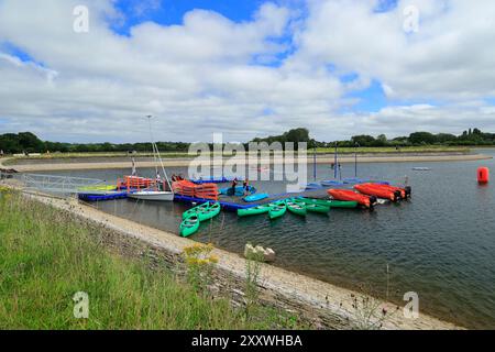 Jollen, Llanishen Reservoir, Lisvane und Llanishen Reservoir, Cardiff, Südwales. Stockfoto