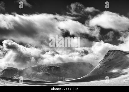 Winterlandschaft im Stuor Reaiddavaggi Tal, Kebnekaisefjaell, Norrbotten, Lappland, Schweden, März 2014, Europa Stockfoto