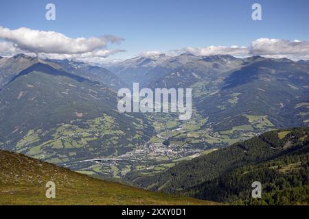 Blick auf Gmuend in Kärnten, Liesertal, Kärnten, Österreich, Europa Stockfoto