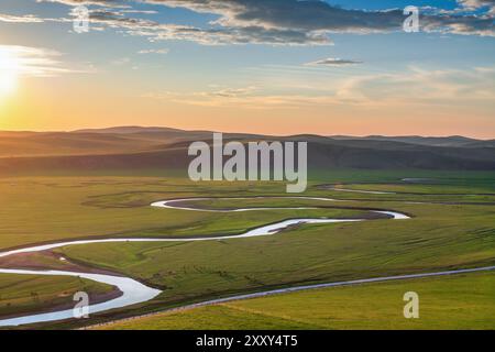 Landschaft des Mozhigele-Flusses in Hulunbuir Grasland, Hulunbuir Stadt, Innere Mongolei autonome Region, China Stockfoto