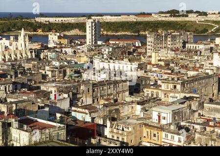 Die Altstadt von Havanna, Kuba, im Abendlicht, Mittelamerika Stockfoto