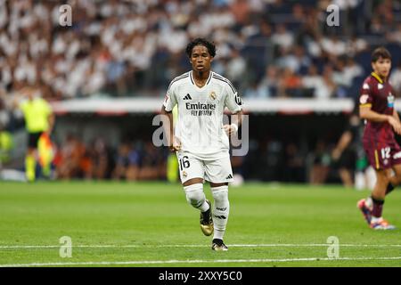 Madrid, Spanien. August 2024. Endrick (Real) Fußball/Fußball : spanisches Spiel "LaLiga EA Sports" zwischen Real Madrid CF 3-0 Real Valladolid CF im Estadio Santiago Bernabeu in Madrid, Spanien. Quelle: Mutsu Kawamori/AFLO/Alamy Live News Stockfoto