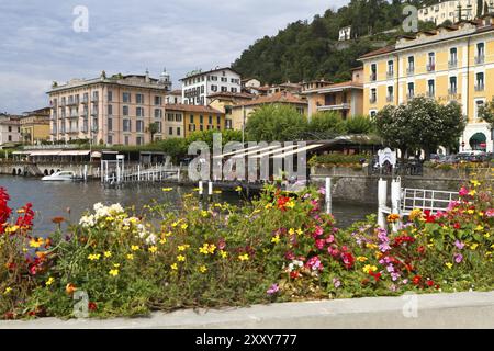 Das Dorf Belaggio am Comer See, Norditalien Stockfoto