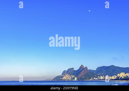 Morgen am Strand von Ipanema in Rio De Janeiro Stockfoto