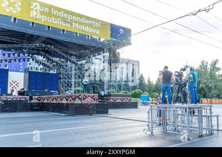 Chisinau, Republik Moldau 26. August 2024: Auftaktveranstaltung am Vorabend des Unabhängigkeitstages der Republik Moldau - 2024 im Bild: Auftaktveranstaltung zum Unabhängigkeitstag, Chisinau *** Chisinau, Republik Moldau 26. August 2024 Auftaktveranstaltung am Vorabend des Unabhängigkeitstages der Republik Moldau 2024 im Bild Auftaktveranstaltung zum Unabhängigkeitstag, Chisinau Copyright: XFotostandx/xNiewelerx Stockfoto