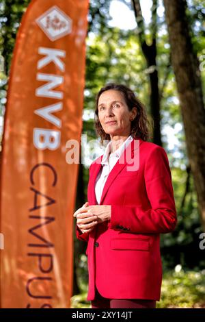 Zeist, Niederlande. August 2024. ZEIST, 27.08.2024, KNVB Campus, Marianne van Leeuwen, Direktorin der niederländischen FA (KNVB). EMBARGO NICHT VOR DEM 15.09.2024 VERÖFFENTLICHT. Beschreibung: Pro Shots/Alamy Live News Stockfoto