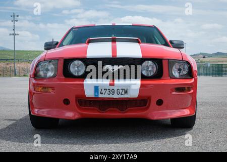 Los Arcos, Spanien-25. Mai 2024: Roush Mustang basiert auf Ford Mustang (fünfte Generation) Stockfoto