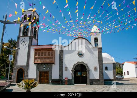 Santiago del Teide, Teneriffa, Comunidad Autonoma des Canarias, Spanien. Parroquia de San Fernando Rey (1679) Stockfoto