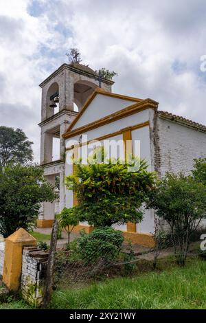 Das Äußere der Kirche unserer Lieben Frau der Barmherzigkeit in El Naranjo, Argentinien. Stockfoto