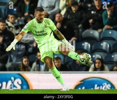 Richard O'Donnell von Blackpool tritt beim Carabao Cup Spiel Blackburn Rovers vs Blackpool in Ewood Park, Blackburn, Großbritannien, 27. August 2024 (Foto: Craig Thomas/News Images) in , am 25.08.2024. (Foto: Craig Thomas/News Images/SIPA USA) Stockfoto