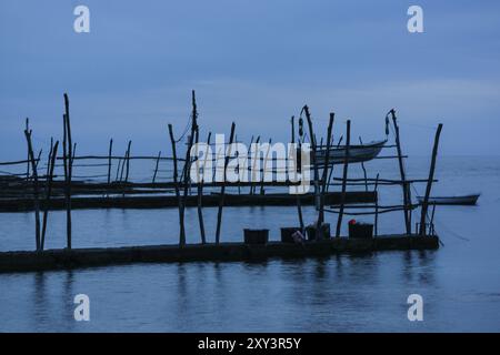 Tipicas gruas de barca, Savudrija, Halbinsel Istrien, Croacia, Europa Stockfoto