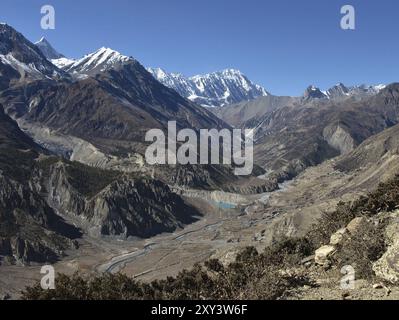 Manang Und High Mountains Stockfoto