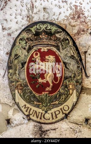 PIENZA, TOSKANA, ITALIEN, 19. MAI: Altes Schild in Pienza, Toskana am 19. Mai 2013 Stockfoto