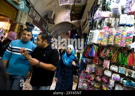 Die lebhaften Märkte im muslimischen Viertel in der Altstadt von Jerusalem. Stockfoto