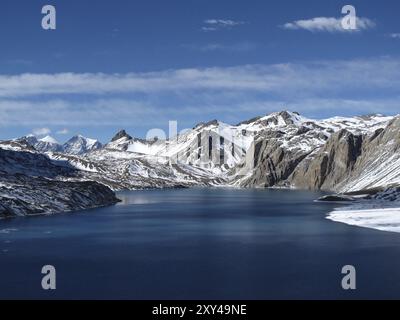 Wunderschöner Tilicho-See, See in großer Höhe, Nepal, Asien Stockfoto