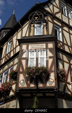 Detail am Hotel Restaurant Altkoelnischer Hof in Bacharach mit dem Text: Stockfoto