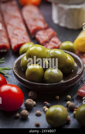 Foto von Antipasti und Vorspeisen Stockfoto