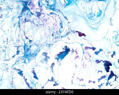 Abstrakte fantastische Kunstmalerei, blaue und lila Marmortextur, kreativer handgemalter Hintergrund, Acrylmalerei. Moderne Kunst. Stockfoto