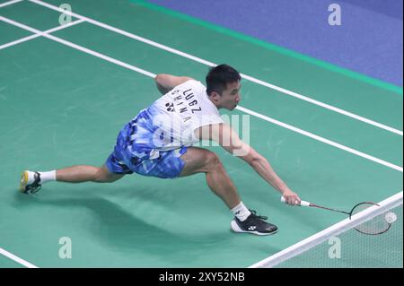 Mokpo, Südkorea. August 2024. Lu Guangzu aus China kommt beim ersten Rundenspiel der Männer gegen Weng Hongyang aus China bei den BWF Korea Open Badminton Championships 2024 in Mokpo, Südkorea, am 28. August 2024 zurück. Quelle: Yao Qilin/Xinhua/Alamy Live News Stockfoto