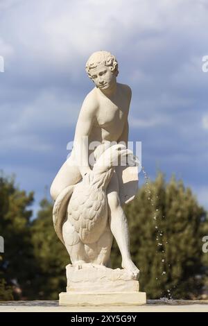 Florenz, Italien, 27. Oktober 2018: Die Statue des Springbrunnens aus nächster Nähe in den Boboli-Gärten von Florenz, Italien, Europa Stockfoto