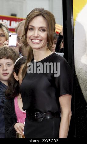 Angelina Jolie bei der Premiere von „Kung Fu Panda 2“ in Los Angeles am 22. Mai 2011 im Grauman's Chinese Theater in Hollywood, USA Stockfoto