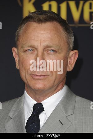 Daniel Craig bei der Premiere von „Knives Out“ in Los Angeles am 14. November 2019 im Regency Village Theatre in Westwood, USA Stockfoto