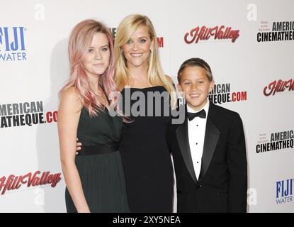 Reese Witherspoon, Ava Phillippe und Deacon Phillippe beim American Cinematheque Award 29., der Reese Witherspoon im Hyatt Regency Cen ehrt Stockfoto