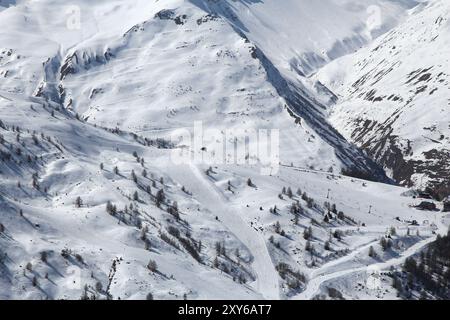 Französische Alpen Skifahren im Winterschnee. Valmeinier Skigebiet in Europa. Stockfoto