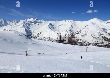 Skigebiet in Frankreich. Skifahren in den französischen Alpen. Valmeinier Skigebiet in Europa. Stockfoto