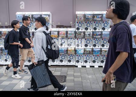 Gashapon Gacchapon Maschinen in Akihabara Tokio Japan Stockfoto